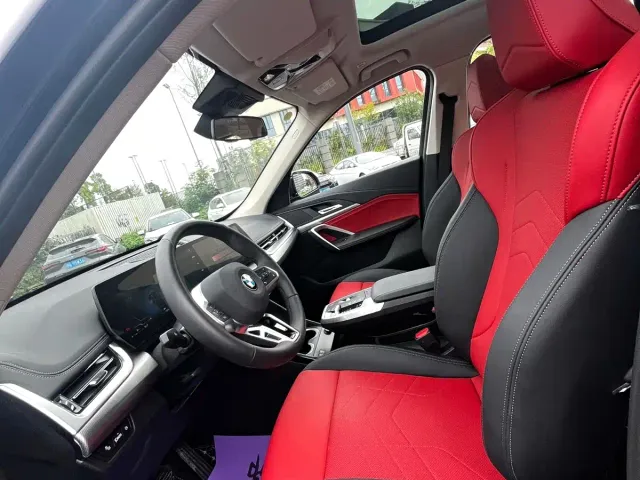 BMW X1 — Фото автомобиля 4