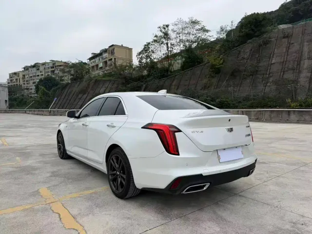 Cadillac CT4 — Фото автомобиля 14