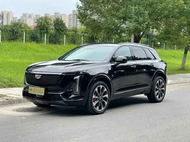 Фотография автомобиля — Cadillac XT5