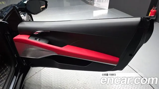 Lotus Emira — Фото автомобиля 20