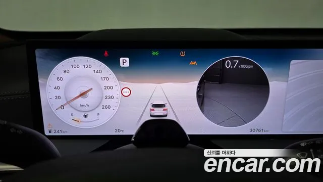 Genesis GV80 — Фото автомобиля 11