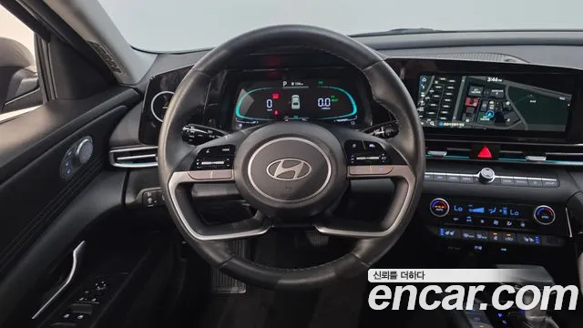 Hyundai Avante CN7 — Фото автомобиля 22