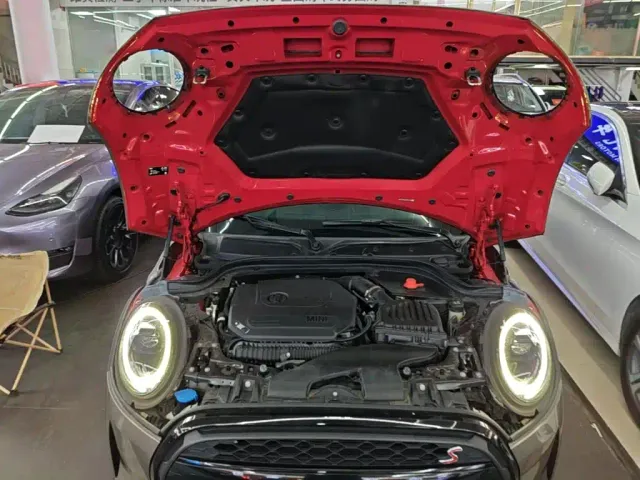 MINI Hatch — Фото автомобиля 19