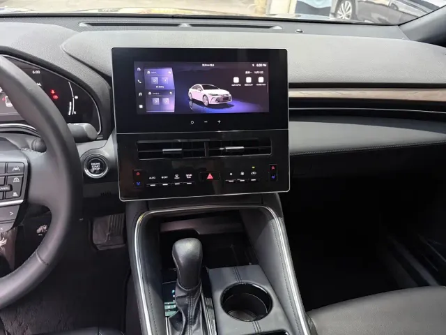 Toyota Avalon — Фото автомобиля 6