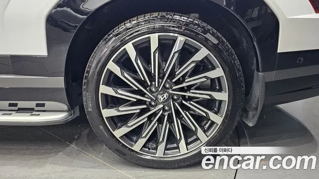 Hyundai Santafe Santa Fe (MX5) Бензин 2.5T 4WD — Фото автомобиля 21