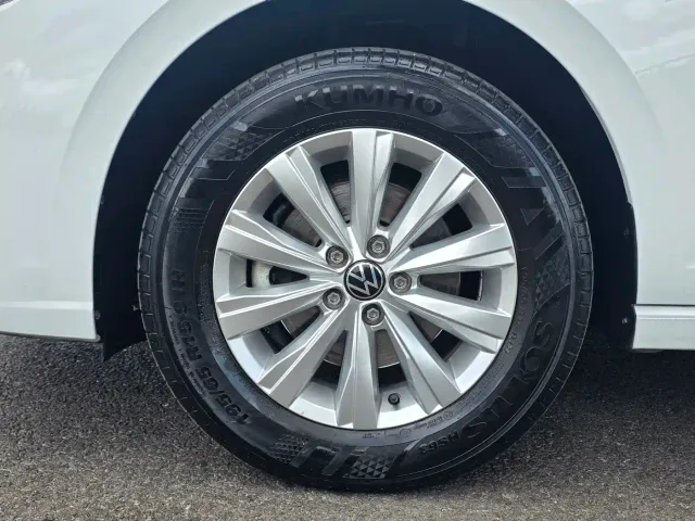 Volkswagen Lavida — Фото автомобиля 13