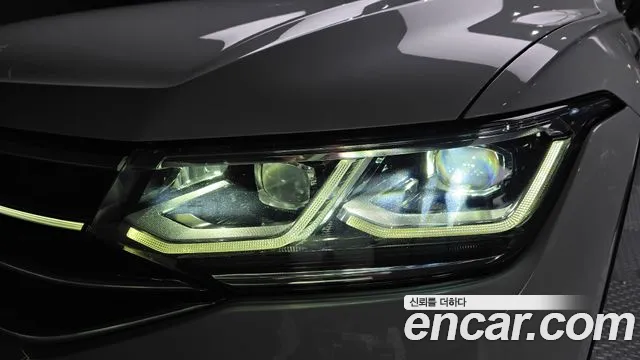 Volkswagen Tiguan — Фото автомобиля 22