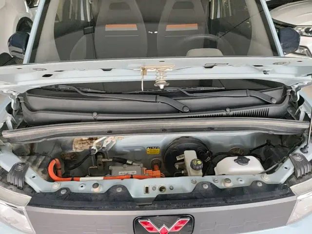 Wuling Hongguang Mini EV — Фото автомобиля 19
