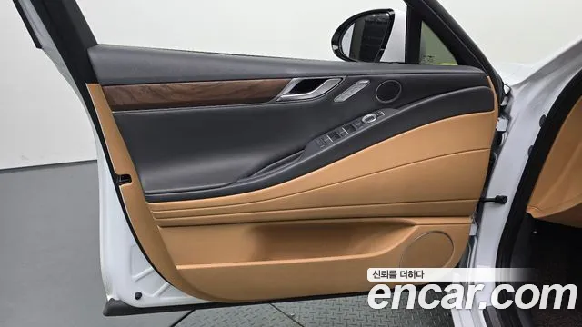 Genesis G80 RG3 — Фото автомобиля 13