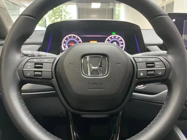 Honda Accord — Фото автомобиля 12