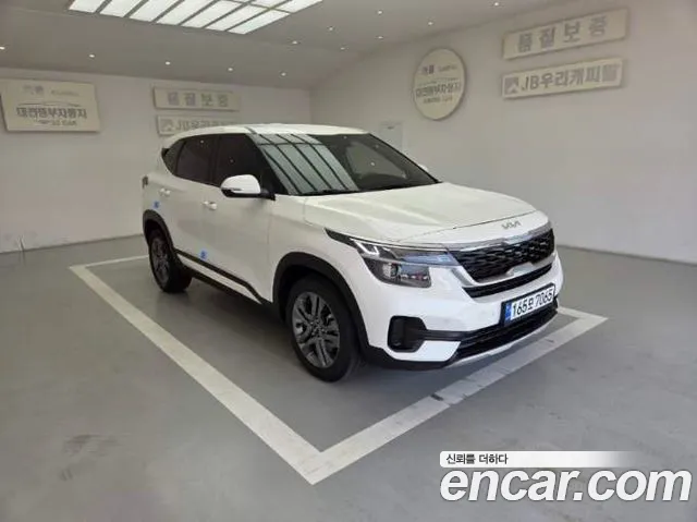 Kia Seltos — Фото автомобиля 3