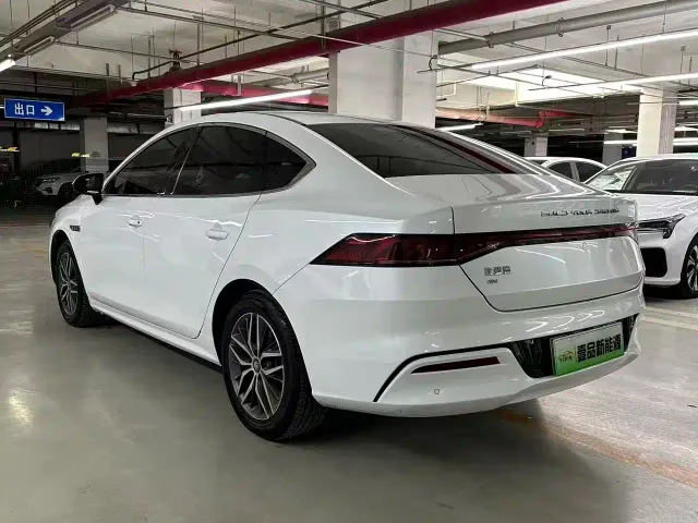 BYD Qin PLUS — Фото автомобиля 5