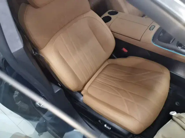 Geely Galaxy Xingyao 8 — Фото автомобиля 24