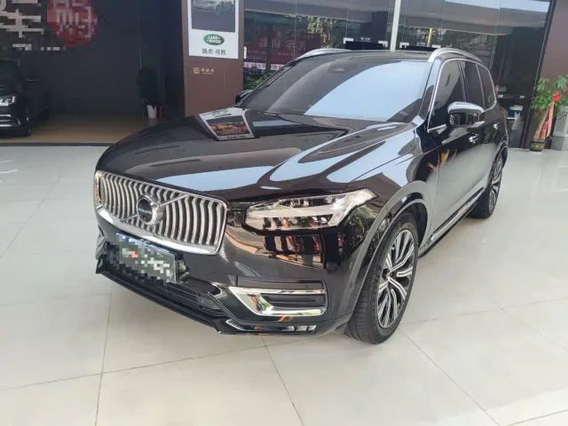 Фотография автомобиля — Volvo XC90