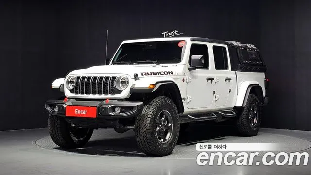 Фотография автомобиля — Jeep Gladiator