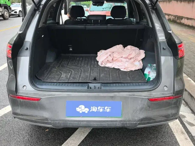 Geely Galaxy E5 — Фото автомобиля 4