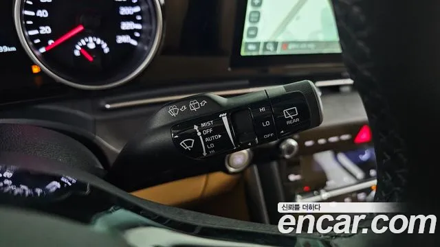 Kia Canival Carnival 4 поколение Бензин 9 мест Prestige — Фото автомобиля 6