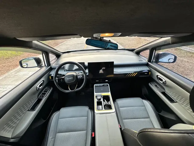 GAC Aion Y — Фото автомобиля 6