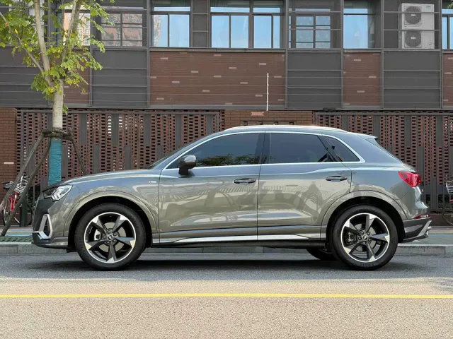 Audi Q3 — Фото автомобиля 5