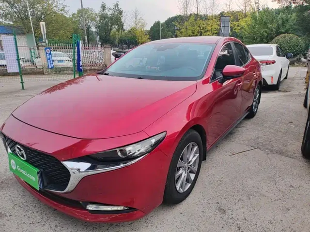 Фотография автомобиля — Mazda Axela