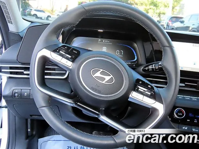 Hyundai Avante — Фото автомобиля 14