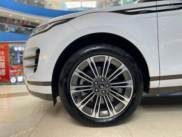 Land Rover Range Rover Evoque — Фото автомобиля 17