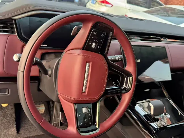 Land Rover Range Rover Sport — Фото автомобиля 2