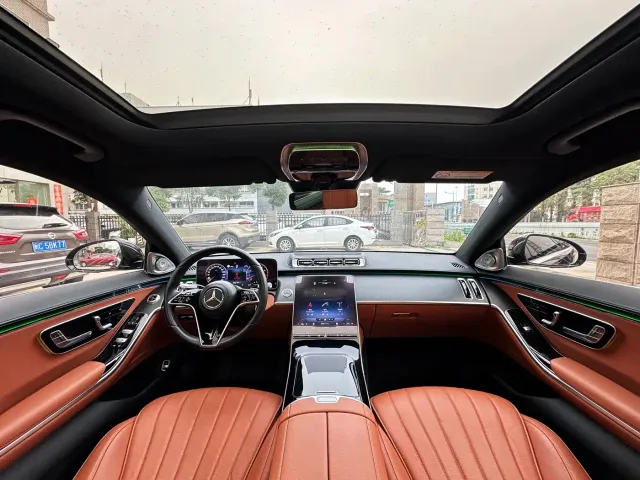 Mercedes-Benz S-Class — Фото автомобиля 10