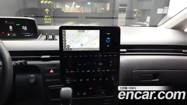 Hyundai Staria Staria L3.5 Школьный автобус — Фото автомобиля 13