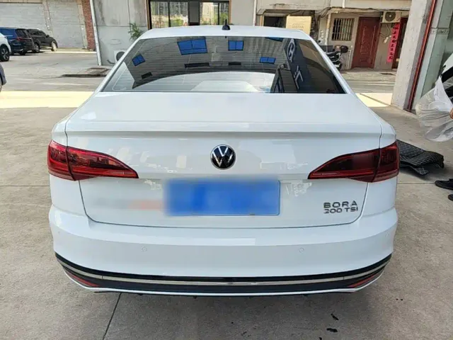 Volkswagen Bora — Фото автомобиля 5