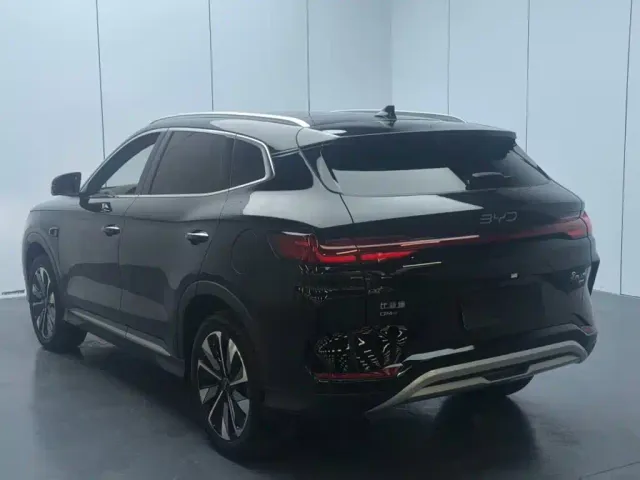 BYD Song PLUS — Фото автомобиля 3