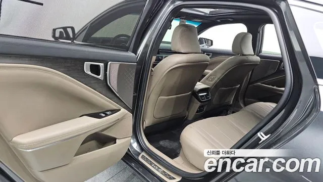 Kia K8 K8 Hybrid — Фото автомобиля 18