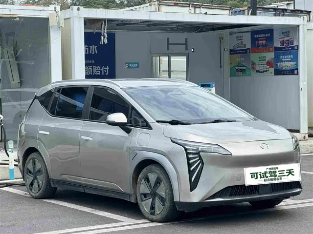 GAC Aion Y — Фото автомобиля 4