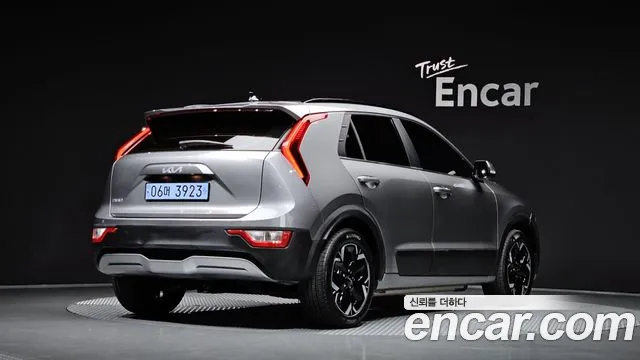 Kia Niro New — Фото автомобиля 2