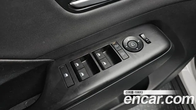 Hyundai Kona SX2 — Фото автомобиля 22