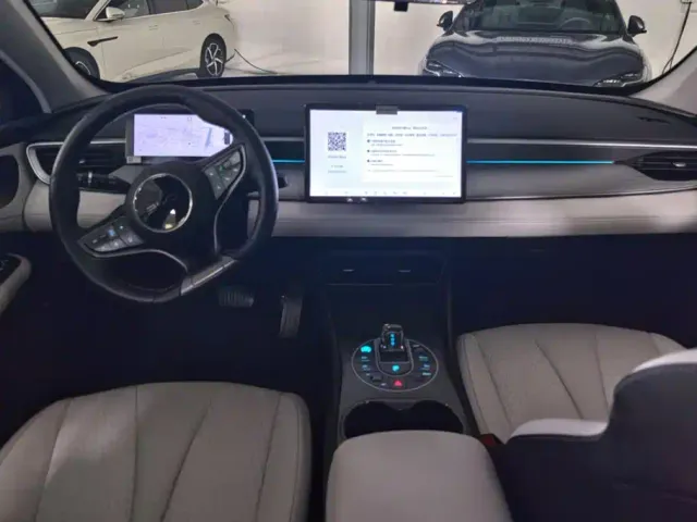 BYD Seal 05 DM-i — Фото автомобиля 12