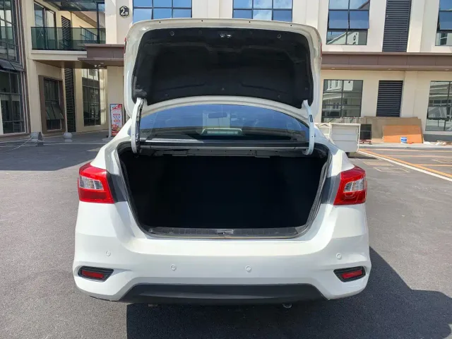 Nissan Sylphy — Фото автомобиля 7