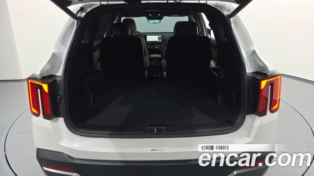 Kia Sorento — Фото автомобиля 4