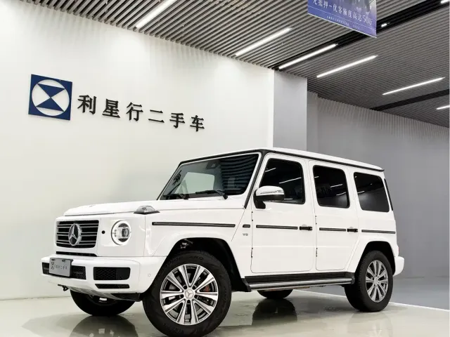 Фотография автомобиля — Mercedes-Benz G-Class