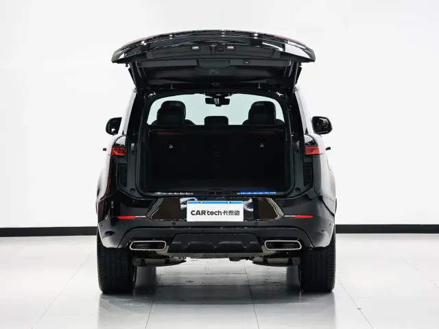Land Rover Range Rover Sport — Фото автомобиля 13