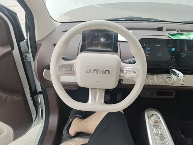 Changan Lumin — Фото автомобиля 10