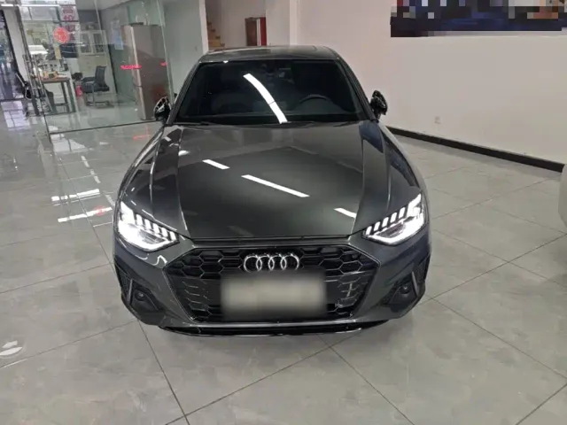 Audi A4L — Фото автомобиля 2