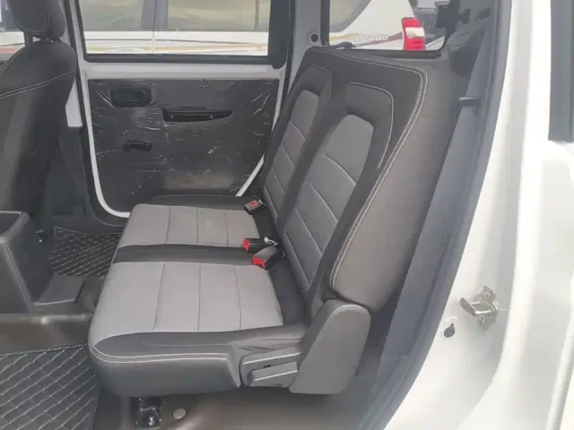 Wuling Hongguang Plus — Фото автомобиля 16