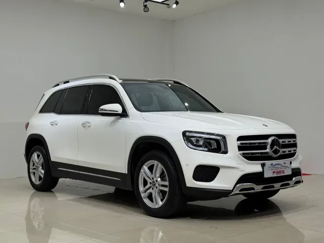 Mercedes-Benz GLB-Class — Фото автомобиля 3