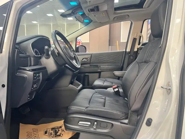 Honda Elysion — Фото автомобиля 7