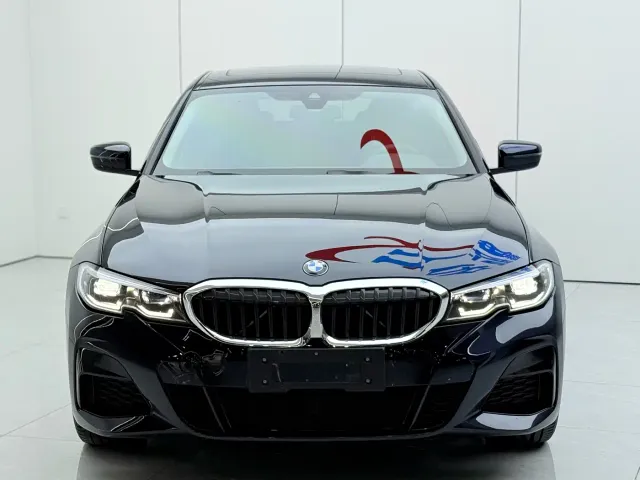 BMW 3 Series — Фото автомобиля 3