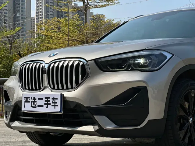 BMW X1 — Фото автомобиля 10