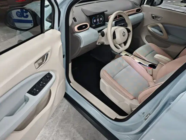 Leapmotor T03 — Фото автомобиля 15