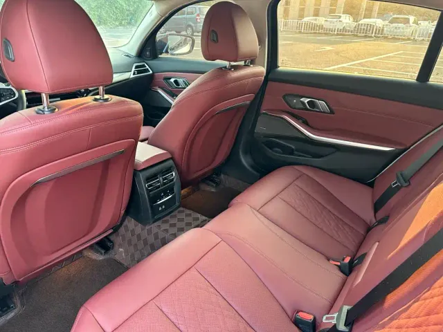 BMW 3 Series — Фото автомобиля 6