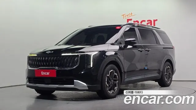 Фотография автомобиля — Kia Carnival Generation 4